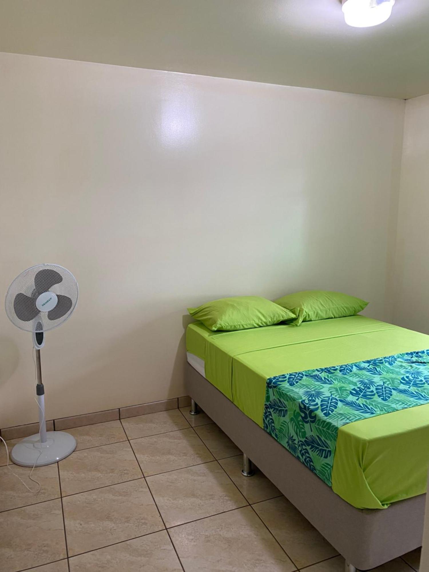 Opoa Chez Taua Maison Isolee Pas De Wifi Ni Bus المظهر الخارجي الصورة